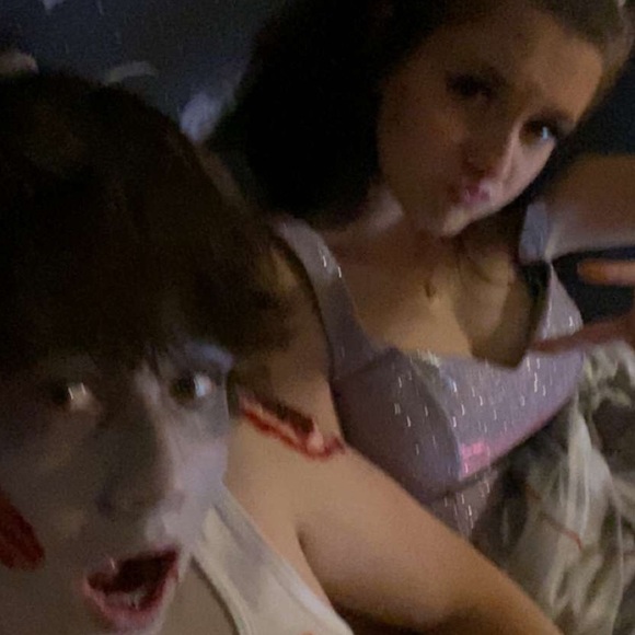 Meet your Posher, Gavin - Picture 1 of 1